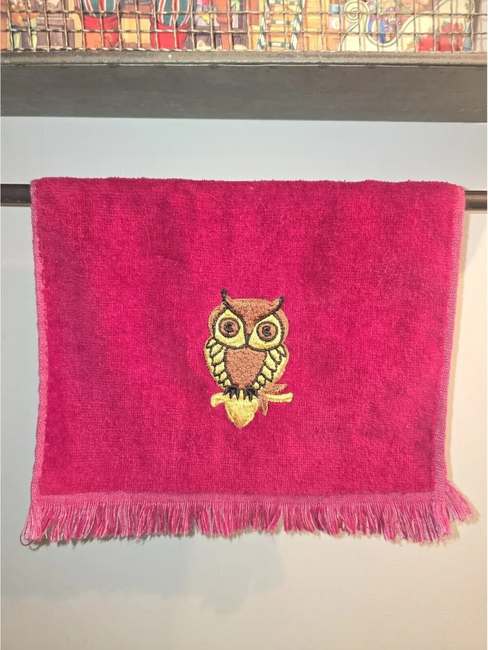 Vintage Lustre Fieldcrest Owl hand towel, red